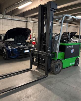 Carrello Elevatore Muletto Cesab Compact 300 C300 