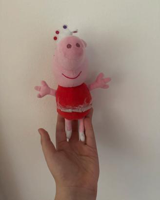 Pupazzo peppa pig principessa