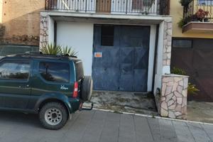 Casa indipendente con vista panoramica con garage