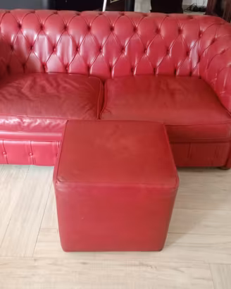 Salottino Chesterfield in vera pelle rossa – 2 div