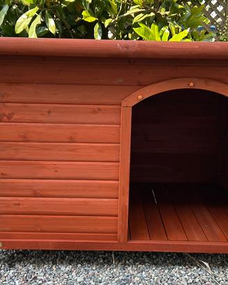 Cuccia in legno nuova