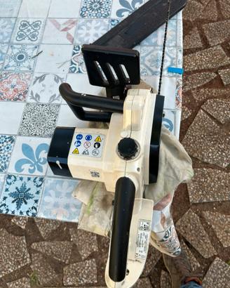 Sega elettrilca  a filo Alpina