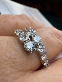 Anello contrariè argento e diamanti moissanite