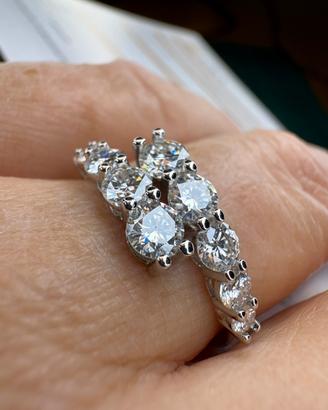 Anello contrariè argento e diamanti moissanite
