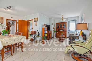 Appartamento di 121 m² con 4 locali e box auto a G