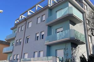 Passetto app.to con terrazzo panoramico e garage