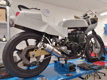 Honda cb 550 four super sport