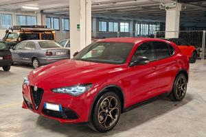 Alfa Romeo Stelvio 2.2 JTDm-2 Turbo 209CV Intensa 