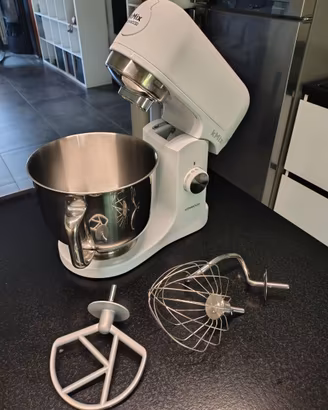 Impastatrice Planetaria Kenwood KMIX come nuova