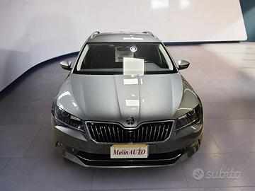 Škoda Superb 2.0 TDI Wagon Executive PRONTA C...