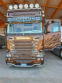 Scania r730