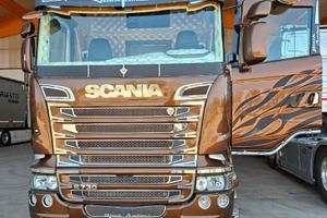 Scania r730