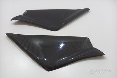 FIANCHETTI SOTTO SERBATOIO CARBONIO DUCATI 748 916