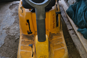 Trattorino tagliaerba