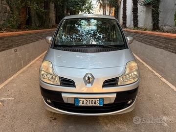 RENAULT MODUS GPL