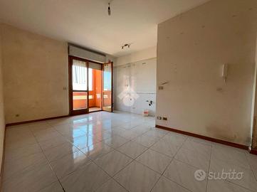 3 LOCALI A ORISTANO