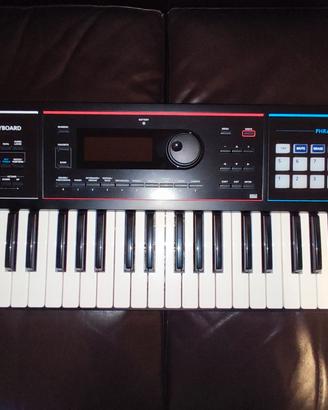 Roland Juno DS 61 tastiera synth 