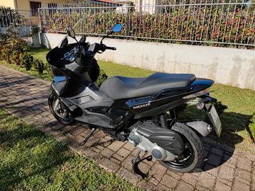 Gilera Nexus 300
