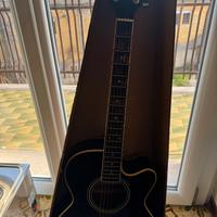Chitarra elettroacustica SX black