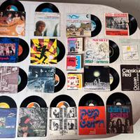 Vinili 45 giri + musicassette originali anni 70