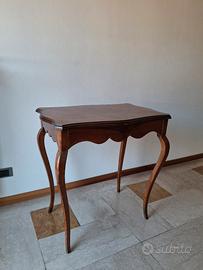 Tavolino consolle antico in legno – stile classico