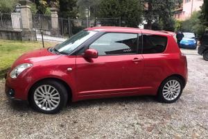 SUZUKI 1600 Sport Swift