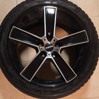 cerchi lega MOMO R17,5 fori.Bridgestone neve