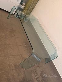 tavolino da divsno in vetro Fiam