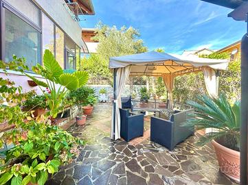 PORZIONE DI TRIFAMILIARE A MENDICINO