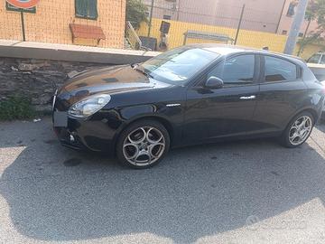 alfaromeo Giulietta 