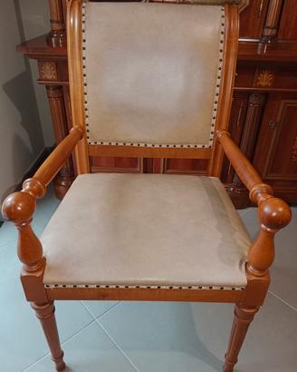 Poltrona in legno