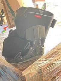 Scarpone tutore post operazione