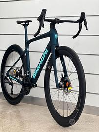 Bianchi Infinito PRO taglia 53 (nuova versione)