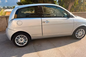 Lancia Y Multijet anno  2011