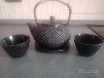 Teiera in ghisa stile giapponese