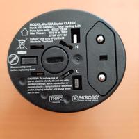 Adattatore prese elettriche da viaggio