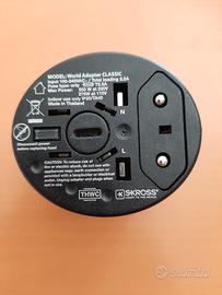 Adattatore prese elettriche da viaggio