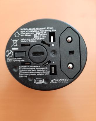 Adattatore prese elettriche da viaggio