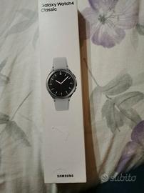 Samsung galaxy watch 4 Mai usato