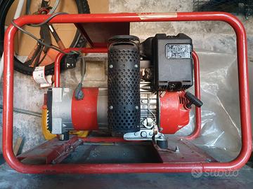 Generatore a benzina 4,2 KVA (3,36 kW) Tecnogen