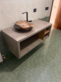 Mobile bagno sospeso