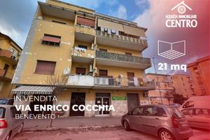 Locale commerciale in Via Cocchia