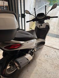 Piaggio Beverly 400 HPe - 2022/2025 pochi km