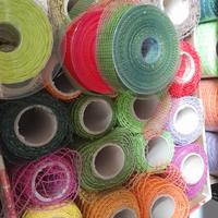 Bobine di carta e nastri per pacchi