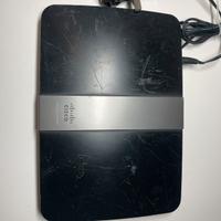 Router Linksys EA4500 - Dual Band N900