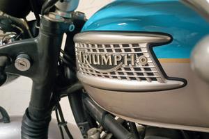 Triumph Bonneville - 2004