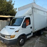 IVECO DAILY 35