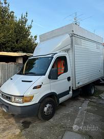 IVECO DAILY 35