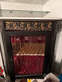 Mobili cristalliera antica