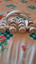 massaggiatore manuale a 16 ruote